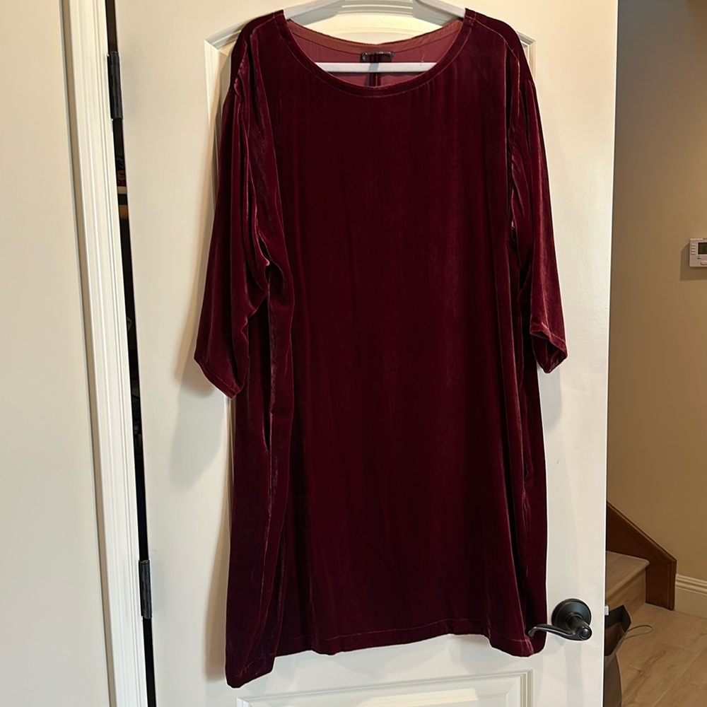 Eileen Fisher suede a line dress large. Elbow length.